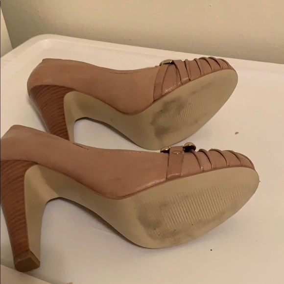 Never worn Nine West pumps - Picture 5 of 5